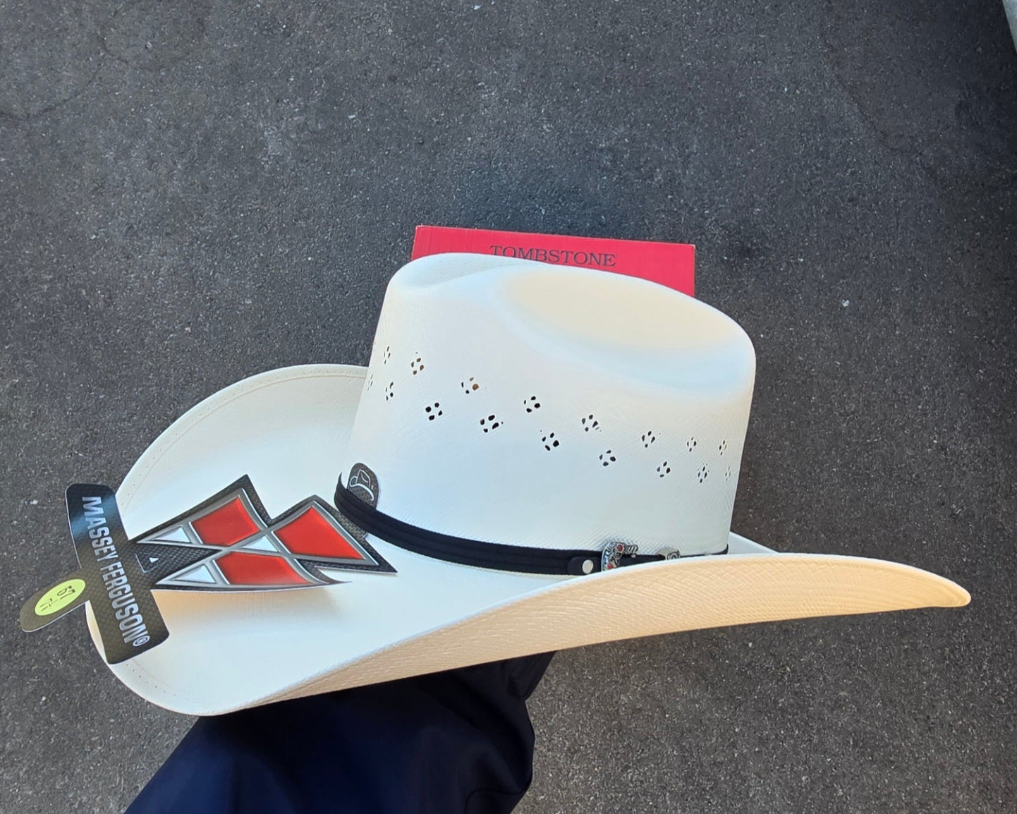 SOMBRERO TOMBSTONE 30X ROPER COLAB MASSEY FERGUSON
