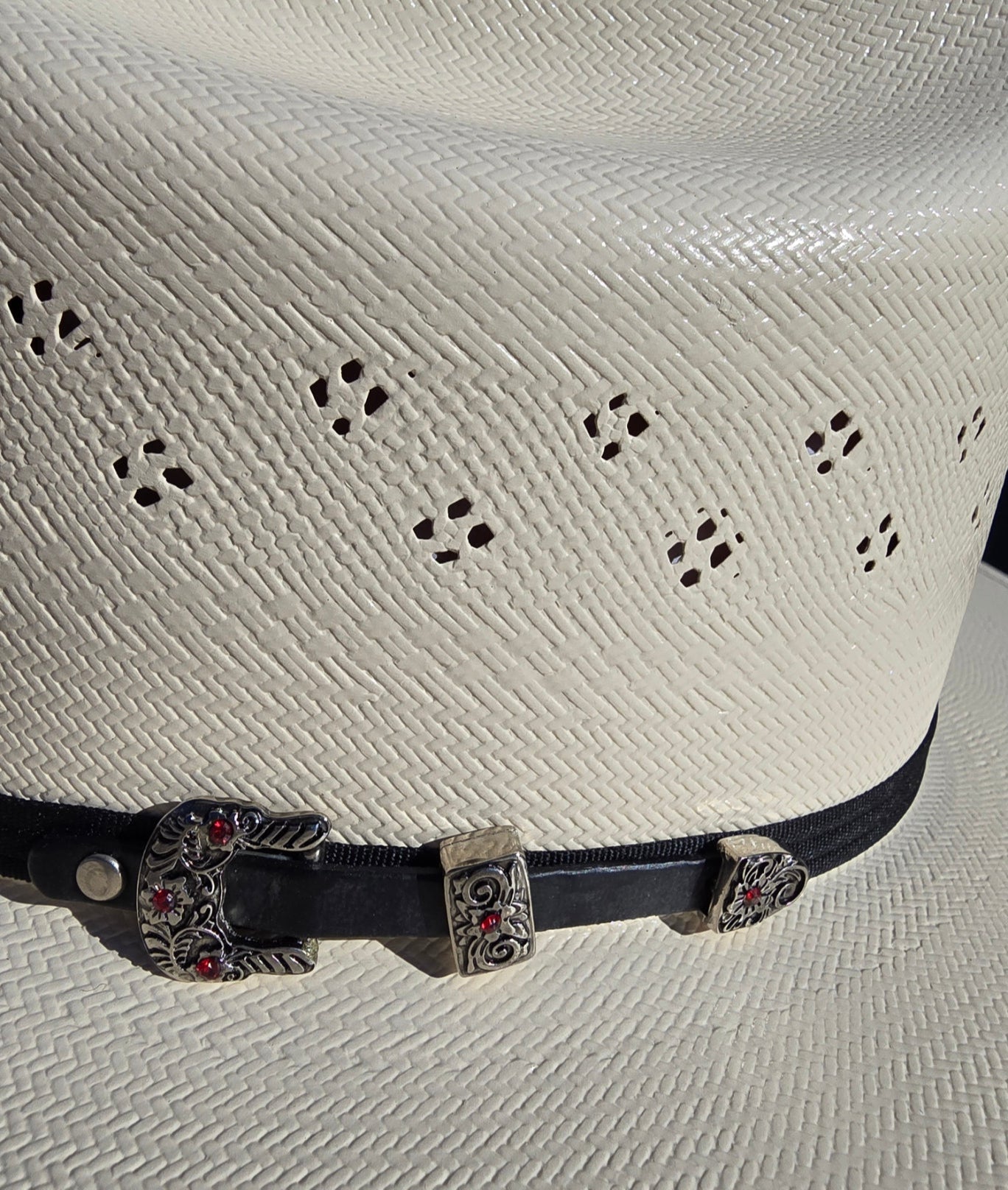 SOMBRERO TOMBSTONE 30X ROPER COLAB MASSEY FERGUSON