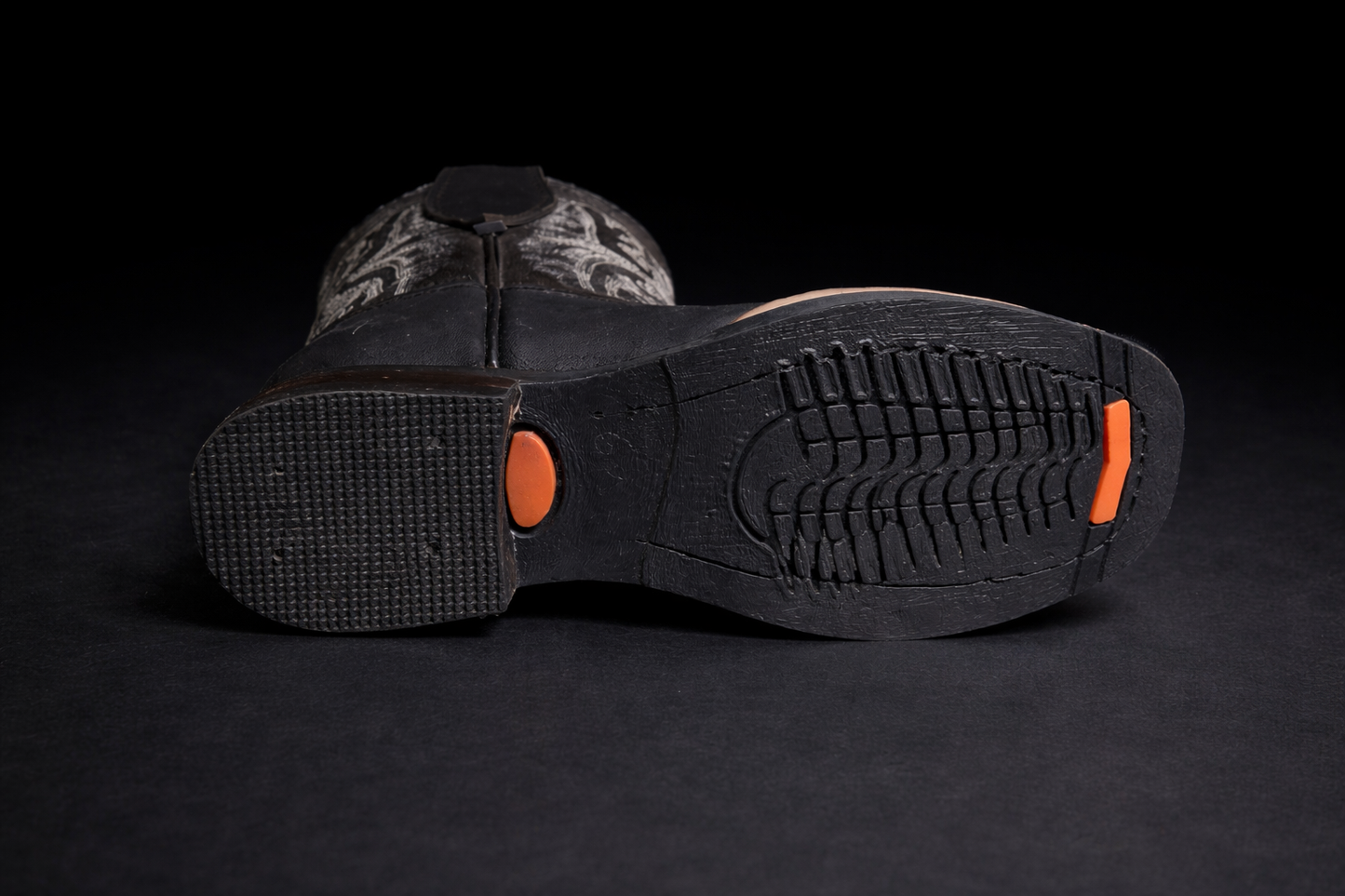 BOTA DE NINO COLOR NEGRA CRAZY