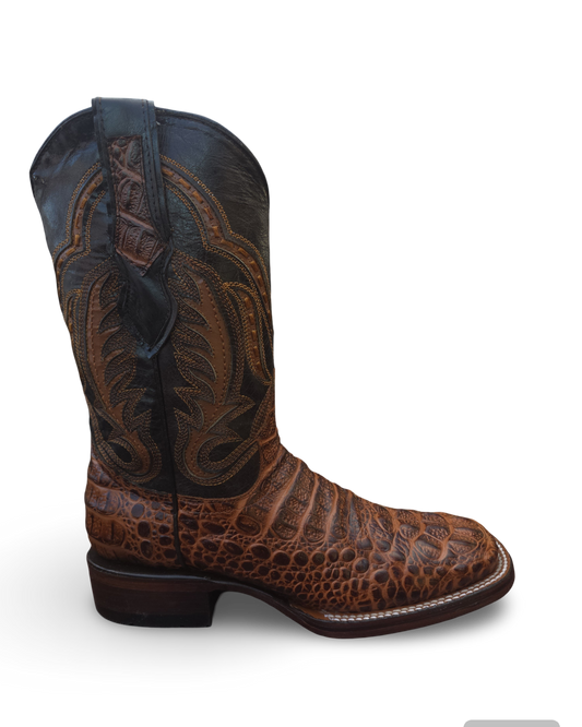 RED DIAMOND CAIMAN PRINT BOOT  Wide Square Toe Cowboy Boot