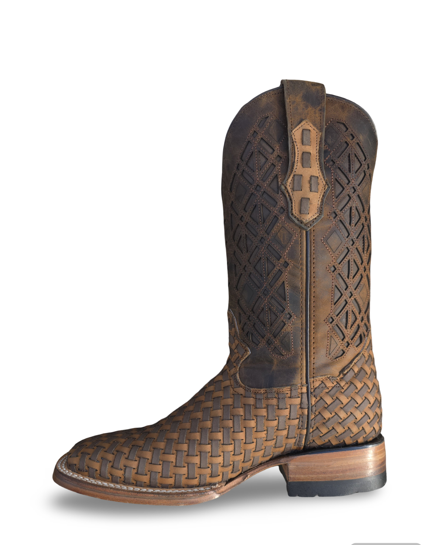 RED DIAMOND PETATILLO BOOT (BROWN) Wide Square Toe Cowboy Boot
