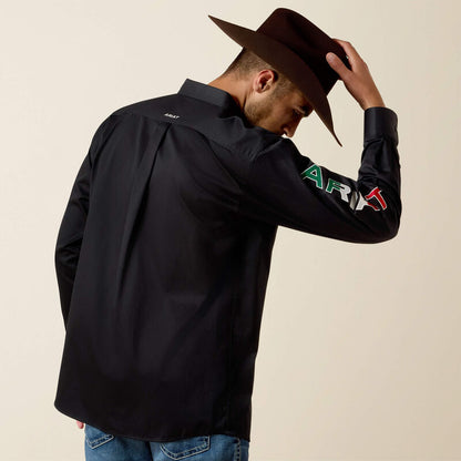 Ariat Men's Mexico Logo Twill Classic Fit Shirt