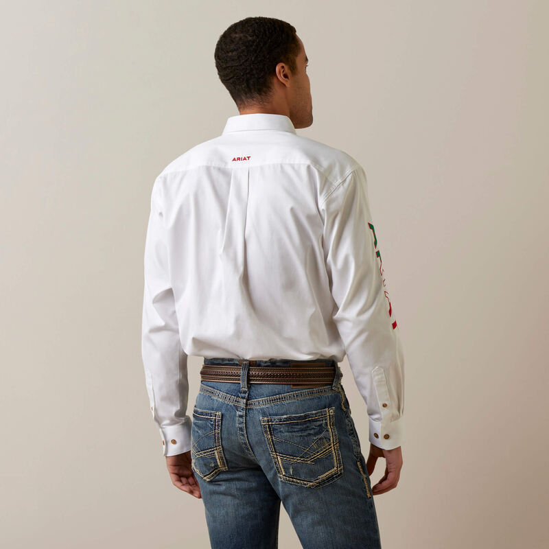 Ariat Men's Mexico Logo Twill Classic Fit Shirt