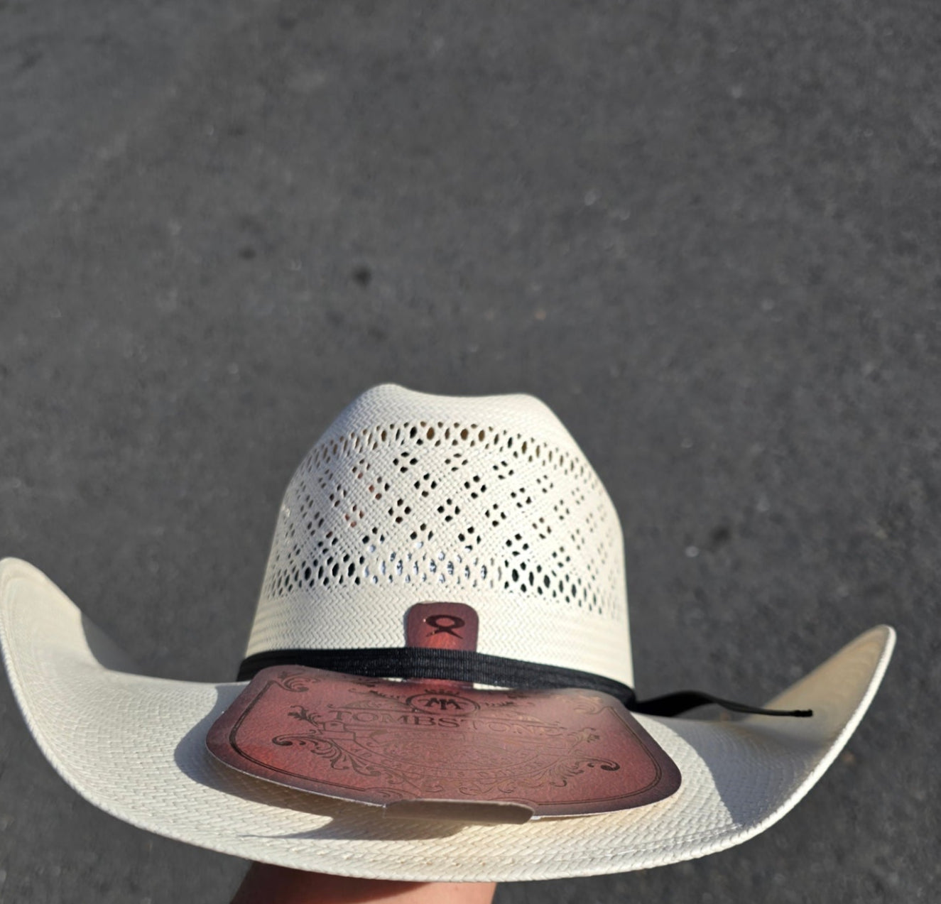SOMBRERO TOMBSTONE 30X  Roper Randa Flower