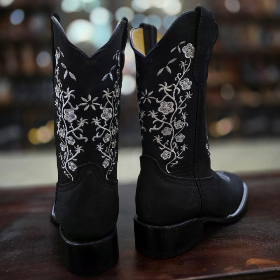 BOTAS VAQUERAS BORDADA FLORES BLANCAS