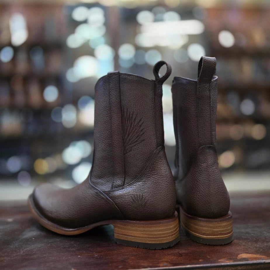 Botín Vaquero Horma Dubai Tipo Venado – Café Oscuro