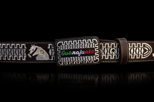 CINTURON PITEADO "GUANAJUATO" TRICOLOR COLOR CAFE/BLANCO