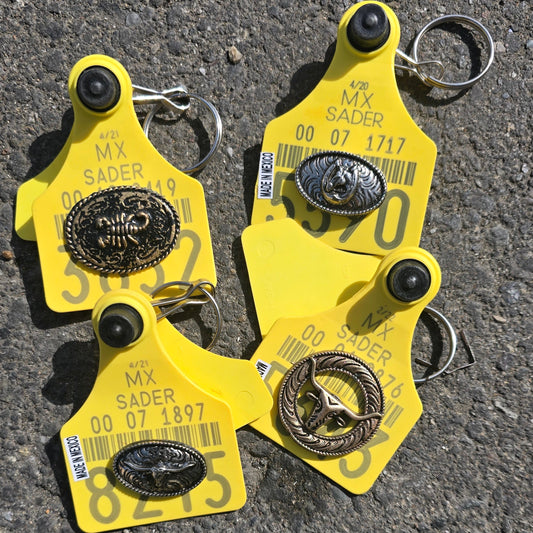 Llavero De Arete De Toro / Cattle Tag Keychaing